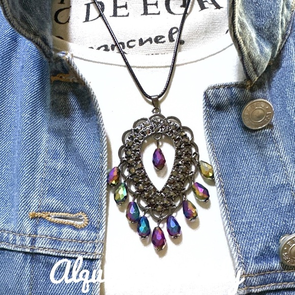 Alquimia Purple and Blue Necklace with Intricate Pendant aurora borealis - Picture 1 of 2